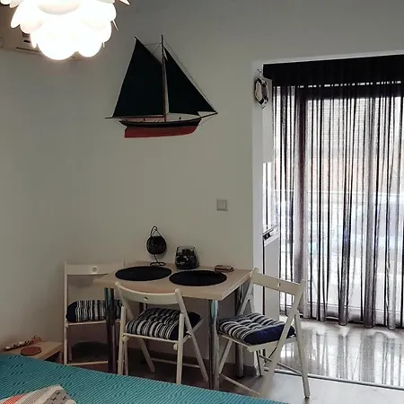 Appartement Yvo Mermaid & / Mangalia